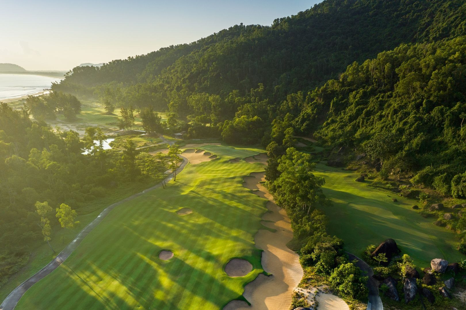 Laguna Golf Lăng Cô Guide