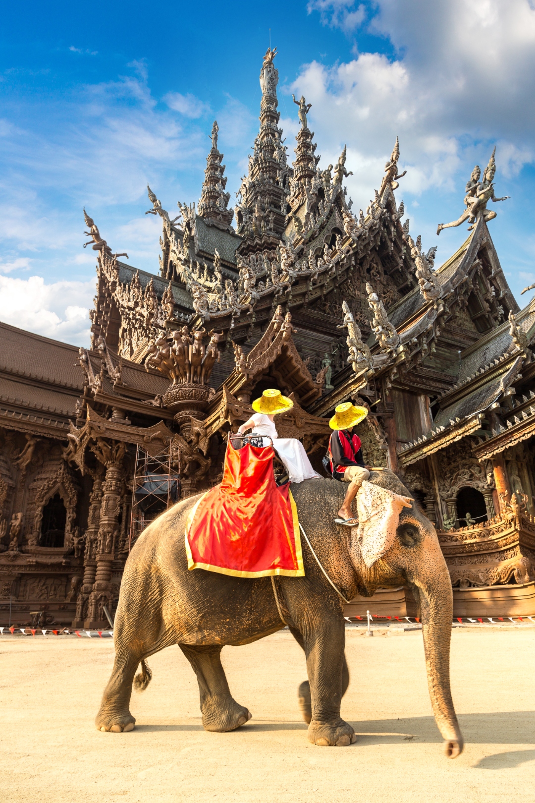 Cultural experience in Thailand — part of ASEAN Links golf tours Southeast Asia